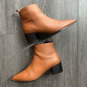 Everlane The Boss Bootie Made in Italy Sz 7 (worn once)